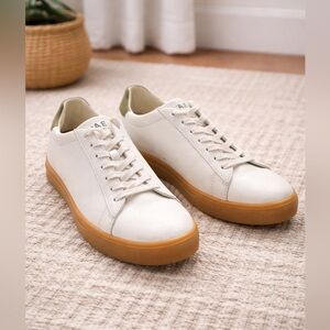 CLAE BRADLEY WHITE AND BOTANICAL GREEN ESSENTIAL VEGAN SNEAKER SIZE 10.5